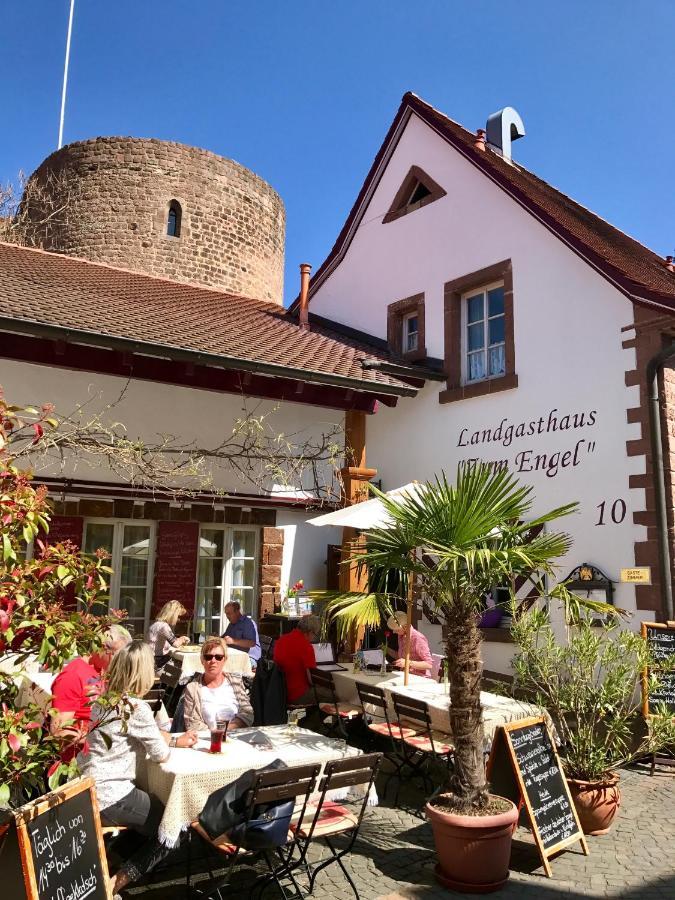Landgasthaus "Zum Engel" Neuleiningen Exterior photo