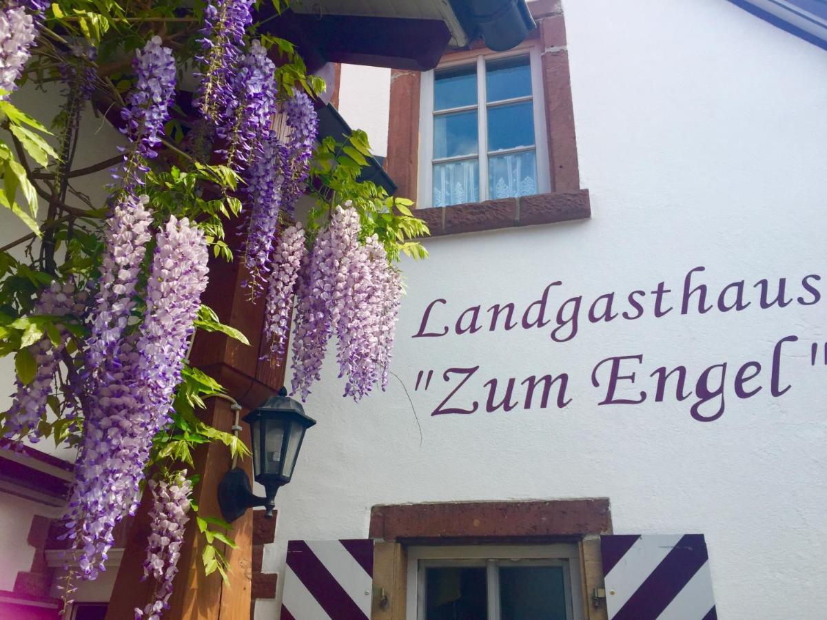 Landgasthaus "Zum Engel" Neuleiningen Exterior photo