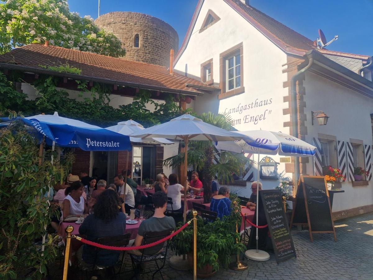 Landgasthaus "Zum Engel" Neuleiningen Exterior photo